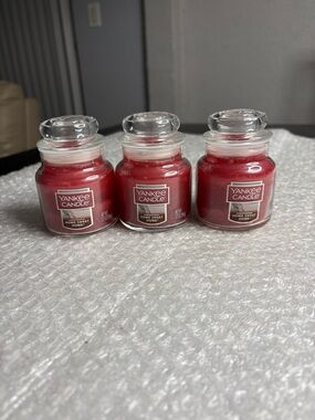 Yankee candle 3.7 Oz bundle of 3